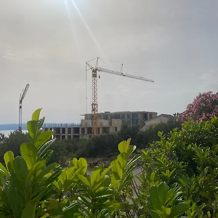 Vila Paolo *